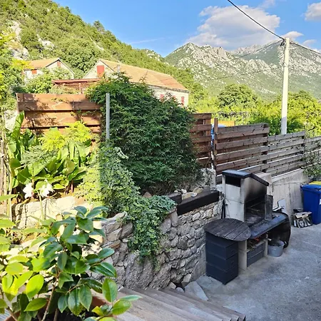 Boutique House Prosik Апартаменти *